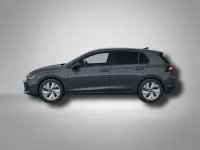 Neu VW Golf VIII Life 150 PS (110 kW) 2026 Delfingrau metallic Limousine