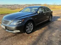 Second-hand Lexus LS600 455 CP (334 kW) 2008 Berlinǎ