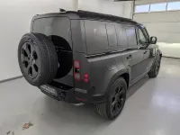 Gebraucht Land Rover Defender SE Dynamic 249 PS (183 kW) 2026 Santorini black SUV