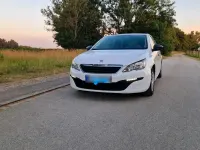 Gebraucht Peugeot 308 82 PS (60 kW) 2015 Weiß Limousine