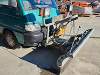 Second-hand Piaggio Porter 65 CP (47 kW) 2004 Verde SUV