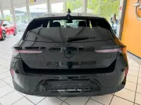 Gebraucht Opel Astra 131 PS (96 kW) 2024 Schwarz Kleinwagen