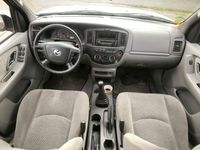 Gebraucht Mazda Tribute Comfort 124 PS (91 kW) 2002 Silber SUV