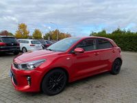 Gebraucht Kia Rio Attract 84 PS (61 kW) 2020 Rot Limousine