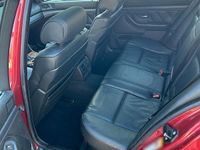 Gebraucht BMW 530 204 PS (150 kW) 2000 Rot Kombi