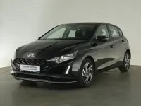 Gebraucht Hyundai i20 Trend 101 PS (74 kW) 2025 Schwarz Kleinwagen