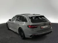 Gebraucht Audi RS4 Ambiente 450 PS (330 kW) 2023 Nardograu Kombi