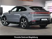 Gebraucht Porsche Cayenne Coupe GTS 500 PS (367 kW) 2026 Grau SUV