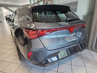 Neu Cupra Leon 150 PS (110 kW) 2026 Grau Limousine