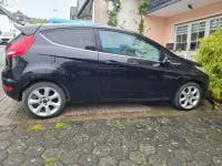 Gebraucht Ford Fiesta Titanium 82 PS (60 kW) 2010 Schwarz Limousine