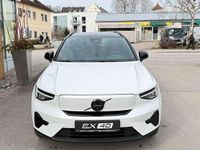 Gebraucht Volvo EX40 Single Motor Extended Range 185 kW (252 PS) 2025 Crystal white / metallic SUV