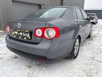 Gebraucht VW Jetta Comfortline 116 PS (85 kW) 2006 Grau Limousine