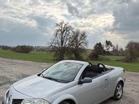 Gebraucht Renault Mégane Cabriolet Exception 135 PS (99 kW) 2008 Silber Cabrio