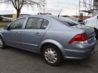 gebraucht Opel Astra 1.6 Sedan STH Edition AHK TÜV 09/2024