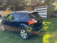 Usado Ford Kuga 163 CV (119 kW) 2012 Negro SUV