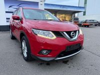 Gebraucht Nissan X-Trail Acenta 131 PS (96 kW) 2015 Rot SUV