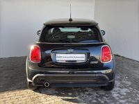 Gebraucht Mini Cooper 136 PS (100 kW) 2023 Midnight black met. Kleinwagen