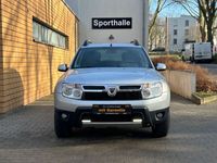 Gebraucht Dacia Duster Lauréate 105 PS (77 kW) 2012 Grau SUV