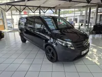 Gebraucht Mercedes Vito 163 PS (119 kW) 2021 Obsidianschwarz metallic Van