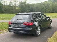 Gebraucht Audi A4 143 PS (105 kW) 2012 Schwarz Kombi