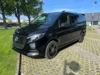 Second-hand Mercedes V300 Avantgarde 237 CP (174 kW) 2025 Negru Monovolum