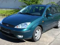 Usata Ford Focus Futura 101 CV (74 kW) 2002 Verde Station wagon
