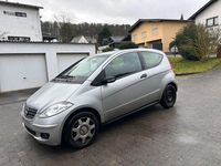 Gebraucht Mercedes A150 Classic 95 PS (69 kW) 2005 Silber Limousine