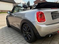 Gebraucht Mini Cooper Chili 136 PS (100 kW) 2016 Silber Kleinwagen