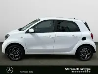 Gebraucht Smart ForFour Prime 71 PS (52 kW) 2019 Weiß Kleinwagen
