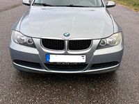 Gebraucht BMW 320 163 PS (119 kW) 2006 Grau Kombi