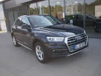 Gebraucht Audi Q5 Sport 190 PS (139 kW) 2020 Mondscheinblau SUV