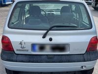 Second-hand Renault Twingo 58 CP (42 kW) 2001 Hatchback