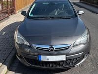Gebraucht Opel Astra GTC Innovation 140 PS (102 kW) 2012 Grau Coupé