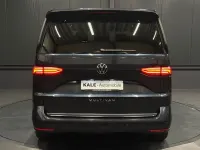 Używany VW T7 Style 150 KM (110 kW) 2024 Niebieski Van