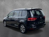 gebraucht VW Touran 1.5 TSI DSG Active AHK RKam Navi ACC LED