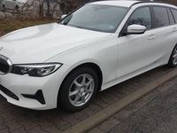 Gebraucht BMW 320 Advantage 190 PS (139 kW) 2020 Weiß Kombi
