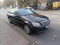 Gebraucht Mercedes C180 156 PS (114 kW) 2009 Schwarz Kombi