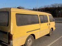 Usado Mazda Bongo 1996 Amarelo Monovolume