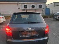 Gebraucht Skoda Fabia 70 PS (51 kW) 2010 Grau Kleinwagen