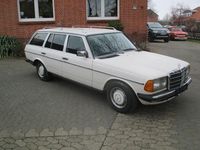 Gebraucht Mercedes E230 136 PS (100 kW) 1985 Weiß Kombi