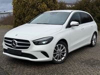 Gebraucht Mercedes E250 160 PS (117 kW) 2022 Weiß Limousine