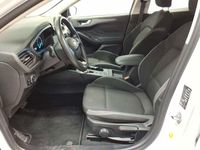 Gebraucht Ford Focus Cool & Connect 120 PS (88 kW) 2022 Weiß Limousine