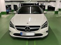 gebraucht Mercedes CLA180 Shooting Brake Urban LED PANO PDC