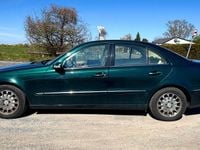 Second-hand Mercedes E320 Elegance 224 CP (164 kW) 2003 Verde Berlinǎ