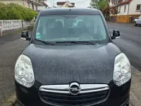 Gebraucht Opel Combo Edition 120 PS (88 kW) 2016 Schwarz Van / Kleinbus