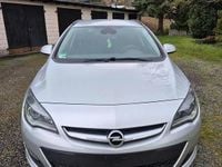 Second-hand Opel Astra 165 CP (121 kW) 2014 Argintiu Break