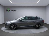 Gebraucht Skoda Superb Style 150 PS (110 kW) 2023 Grau Kombi