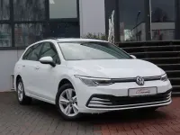 Gebraucht VW Golf VIII 150 PS (110 kW) 2023 Weiß Kombi