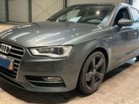 Gebraucht Audi A3 S-Line 125 PS (91 kW) 2013 Grau Limousine