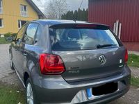 Gebraucht VW Polo Comfortline 75 PS (55 kW) 2015 Grau Kleinwagen